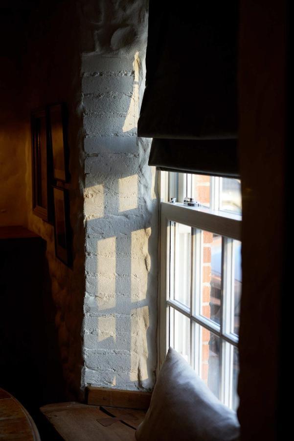 The Dog & Gun Inn Netheravon Exteriér fotografie
